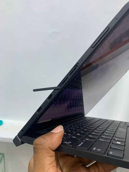 Dell Latitude 7285 Detachable Touchscreen