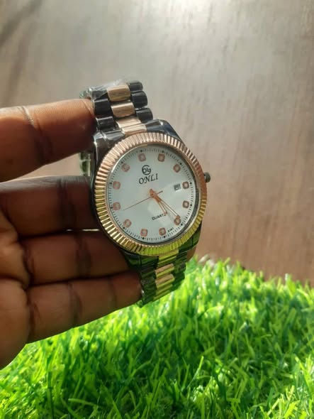 SAA. Brand: UK & ONLI