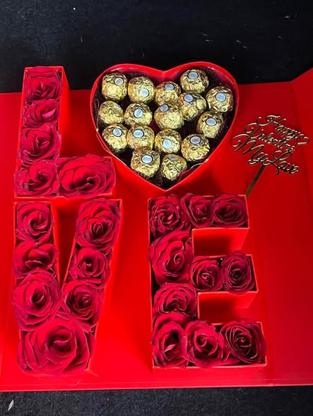 Valentine Season Gifts and Flowers