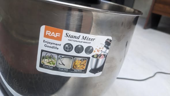 Stand Mixer ya Kukandia Ngano