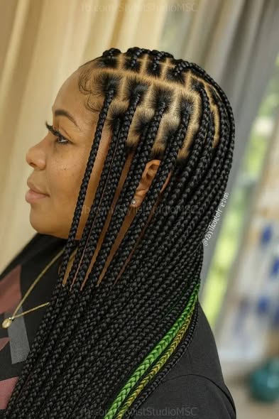 Tunasuka Mitindo Yote. Karibu Sana Boss!!