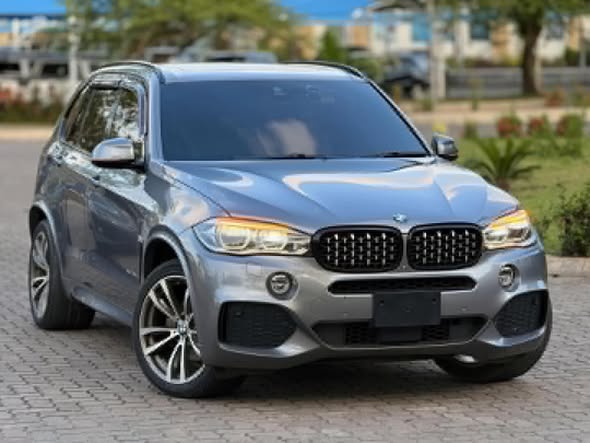 BMW X5 NEW