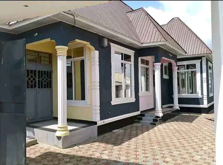 Nyumba Nzuri Sana Inauzwa..