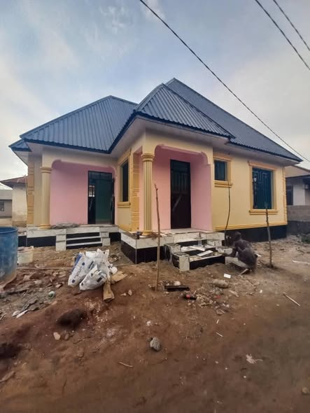 Nyumba Inauzwa Mbande