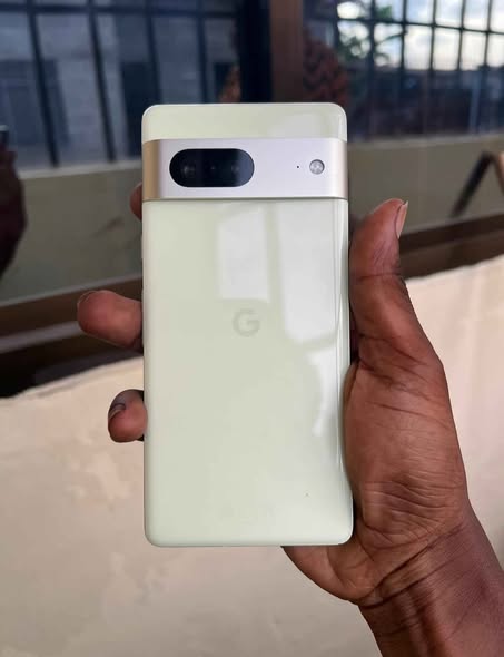 GOOGLE PIXEL 7 PLAIN IMENYOOKA SANA
