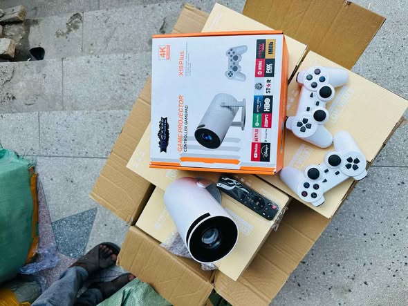 PROJECTORS ZA GAME, MPIRA, NA KUFUNDISHIA