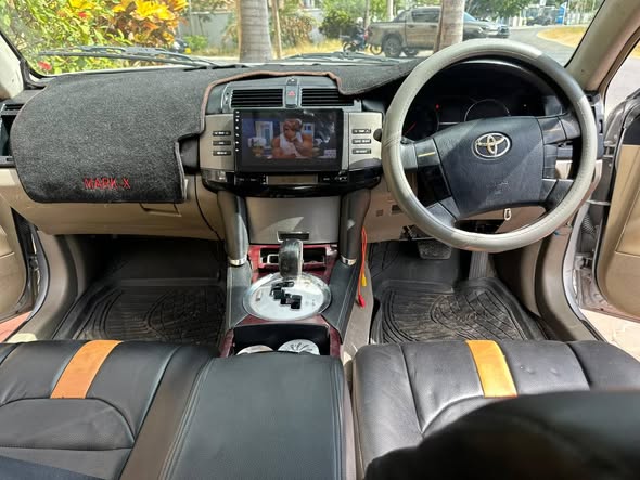 Toyota Mark X Kalii Sana