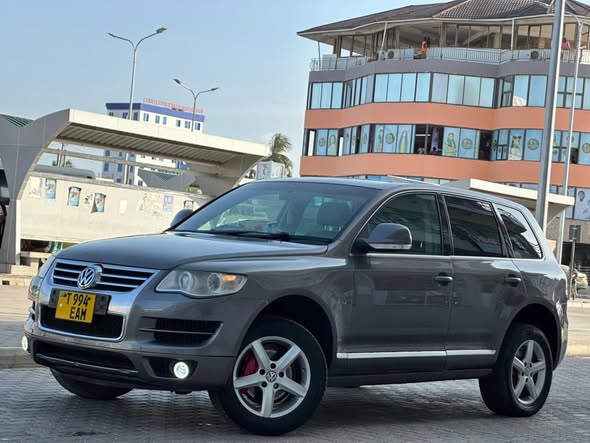 VOLKSWAGEN TOURAGE EAM