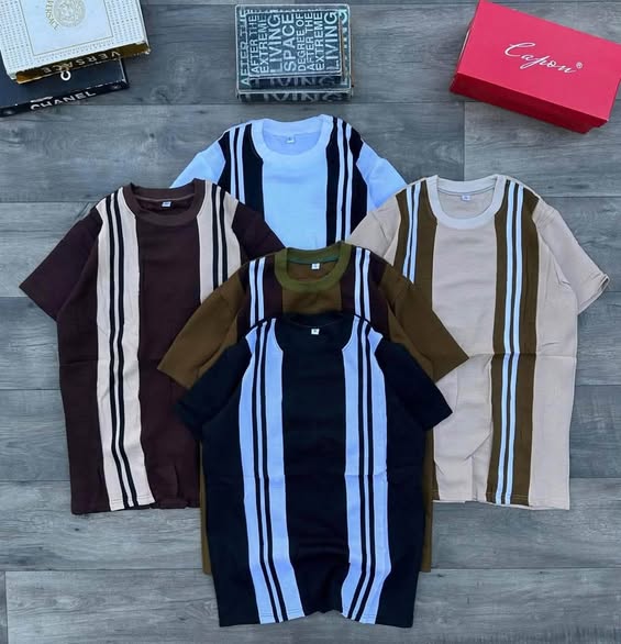 UNISEX T-SHIRT. SIZE L-2XL