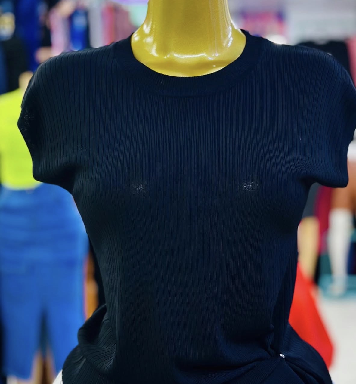 Nguo kali za ofisini.