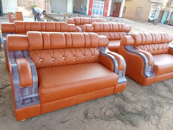 Fundi Sofa Quality Kwanza. Tunafanya kwa Oda
