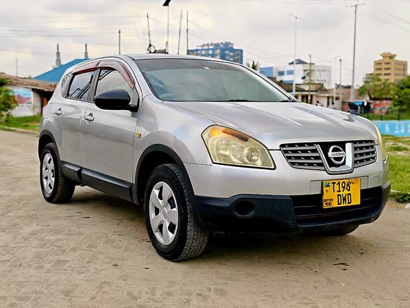 NISSAN DUALIS