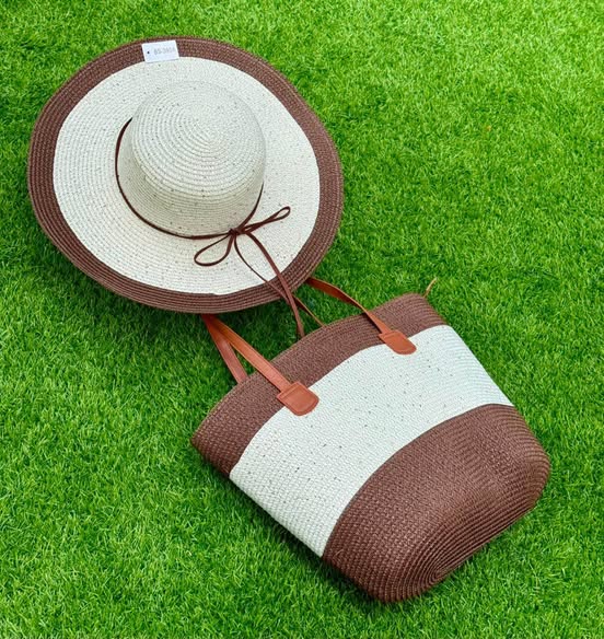 Bags and Hats Nzuri kwa Beach