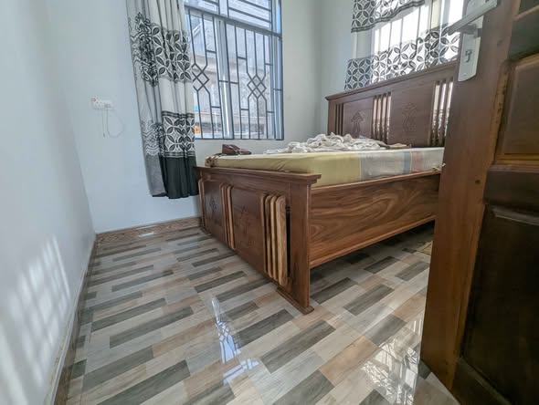 NYUMBA INAUZWA PAMOJA NA FENICHA ZAKE ZOTE