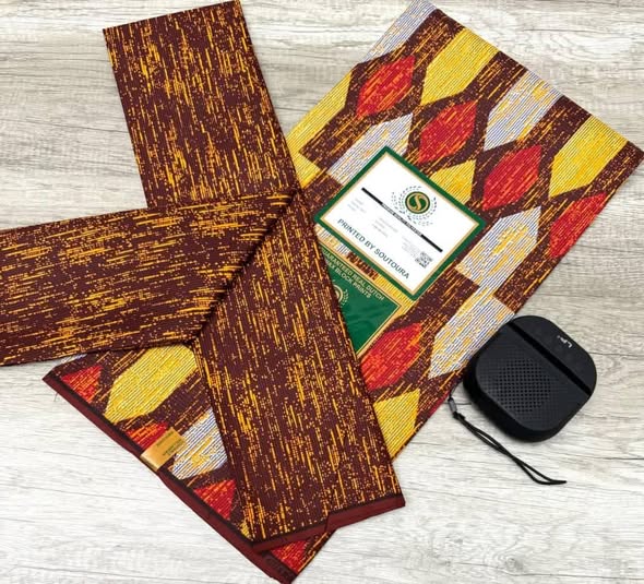 Vitenge Vimetulia. Karibuni Sana