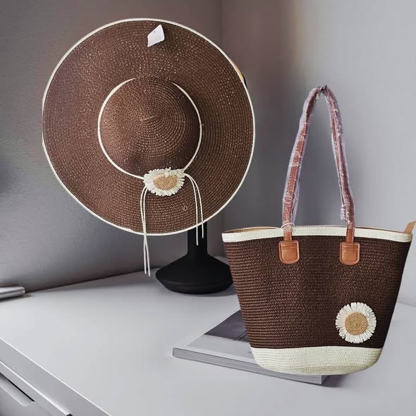 Bags and Hats Nzuri kwa Beach