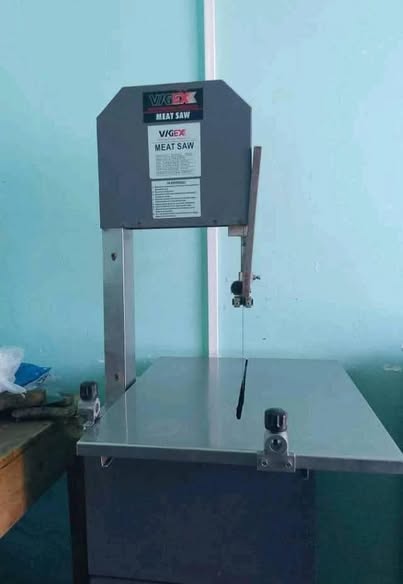 MASHINE YA KUKATA NYAMA NA SAMAKI