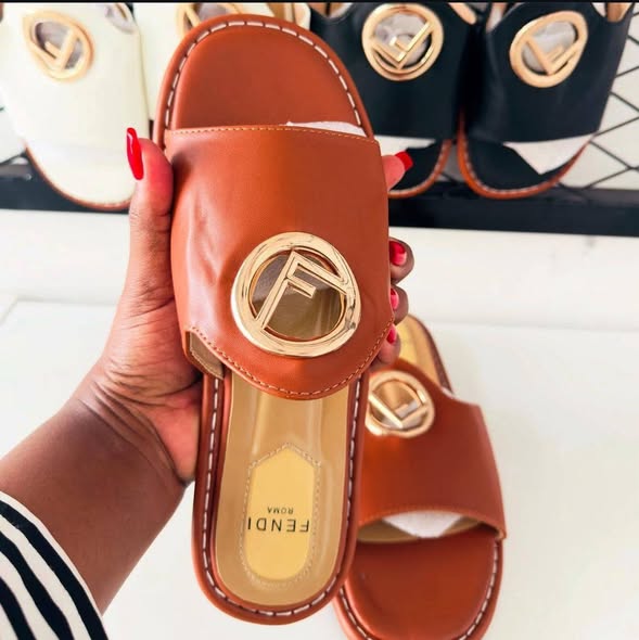 Fendi OG. Size 36_41