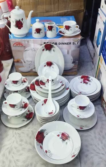 Dinner Set Nzuri Mnoo!!