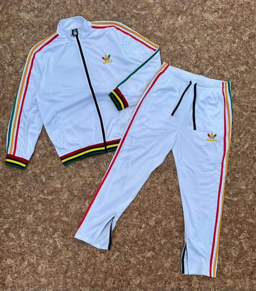 Adidas Tracksuits Rangi Zote