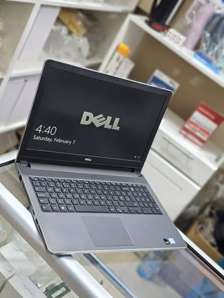 Dell Inspiron 3567