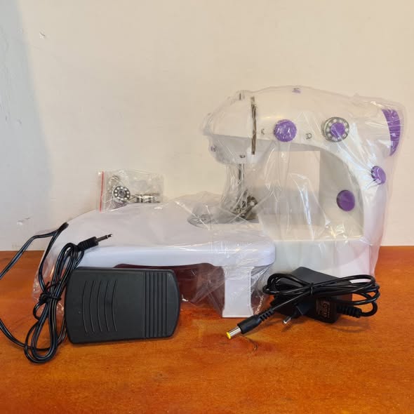 Cherehani Ndogo za Umeme