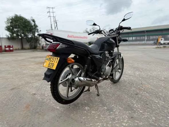 Pikipiki Kali HAOJUE Inauzwa!