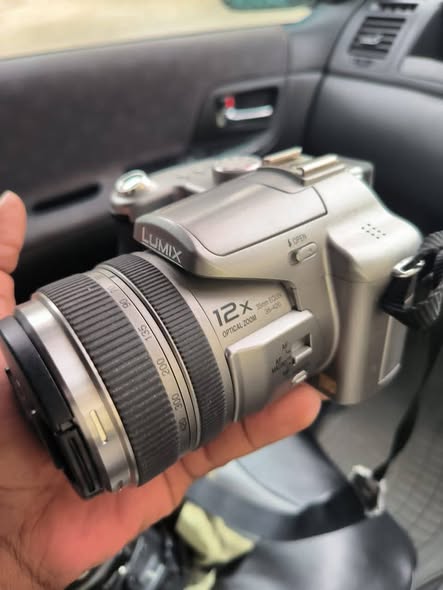 Brand: Panasonic LUMIZ DMC-FZ30