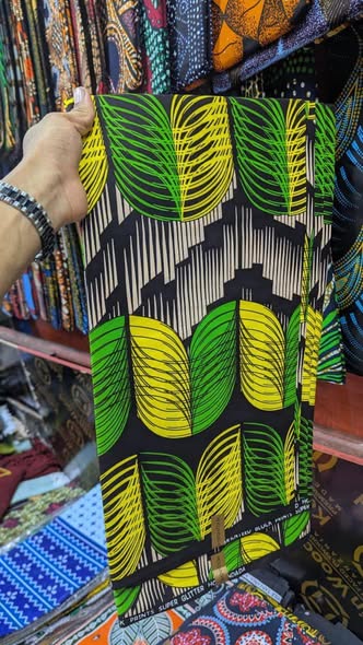 VITENGE COTTON. KARIBUNI SANA