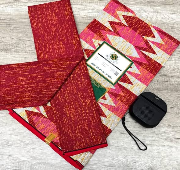 Vitenge Vimetulia. Karibuni Sana