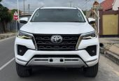 TOYOTA FORTUNER 2.8 GD6 VX 4×4 💎