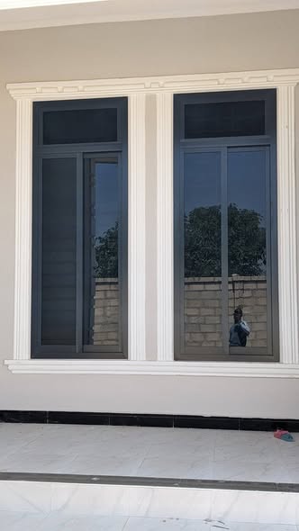 Kwa Mahitaji ya Madirisha na Milango ya Aluminum