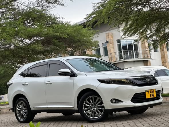 Toyota Harrier Anaconda. Clean Condition 🔥