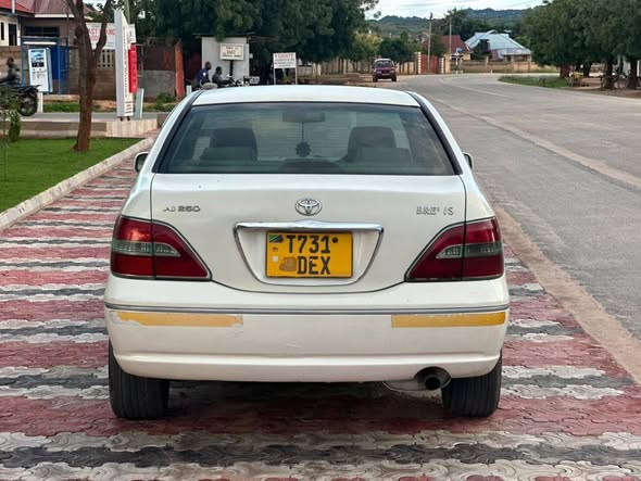 TOYOTA BREVIS 🚘💥