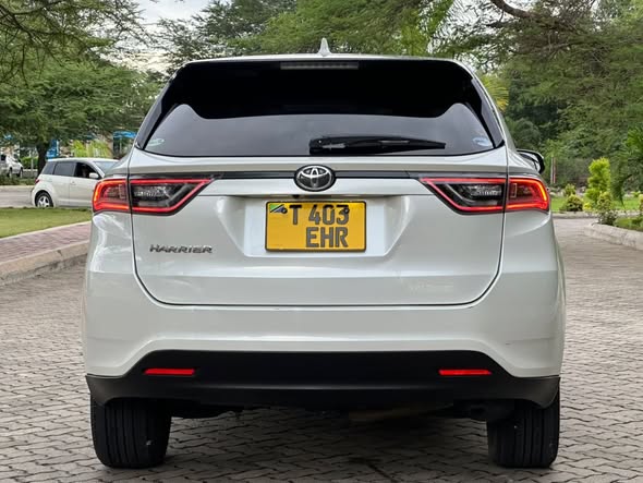 Toyota Harrier Anaconda. Clean Condition 🔥