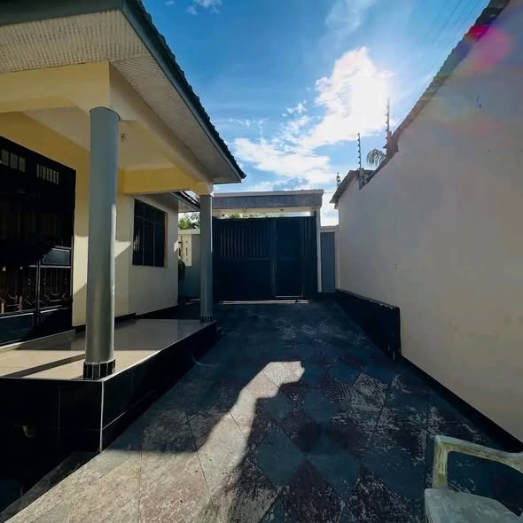 NYUMBA INAUZWA TABATA KINYEREZI