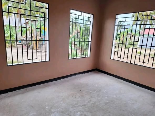 NYUMBA INAUZWA CHANIKA