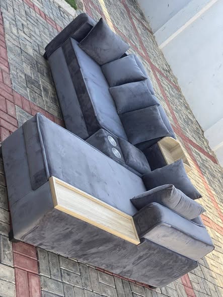 FUNDI FURNITURE. SOFA SET, L-SHAPE