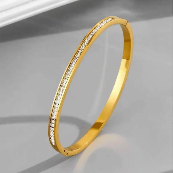 Bracelets Zisizochuja ni Nzuri Sana