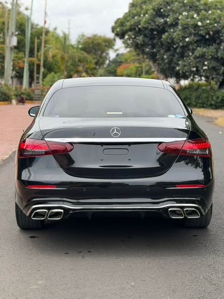 MERCEDES BENZ E-CLASS