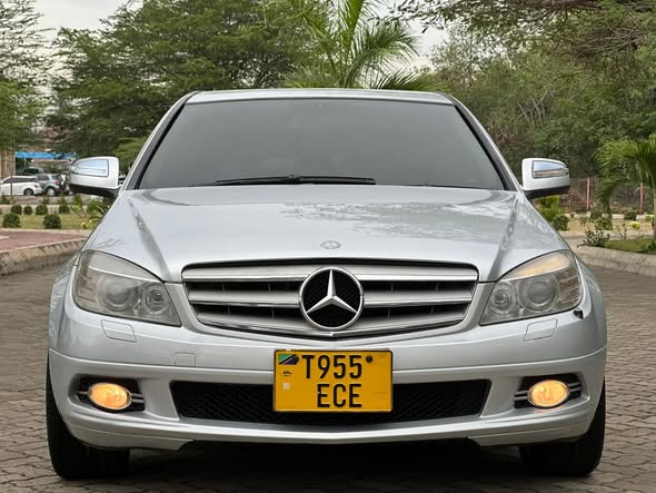 MERCEDES BENZ C CLASS