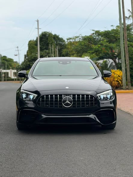 MERCEDES BENZ E-CLASS