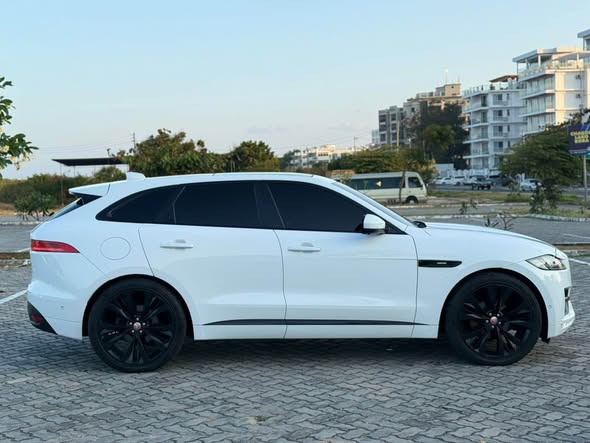 JAGUAR F-PACE 2017