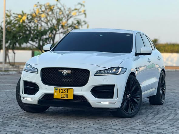 JAGUAR F-PACE 2017