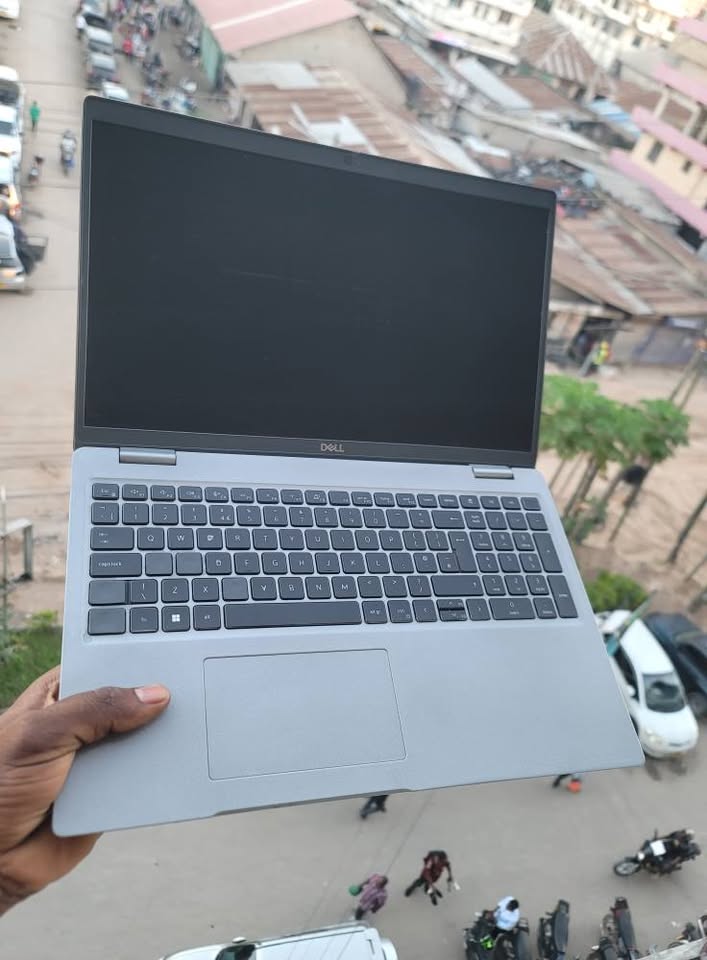 Dell Latitude E5530