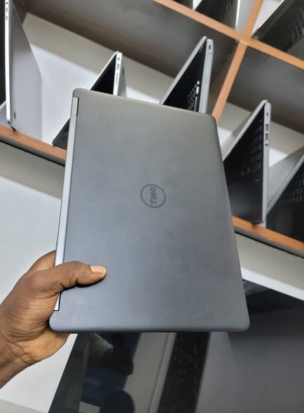 Dell Latitude E5470