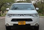 MISTUBISHI OUTLANDER NEW MODEL