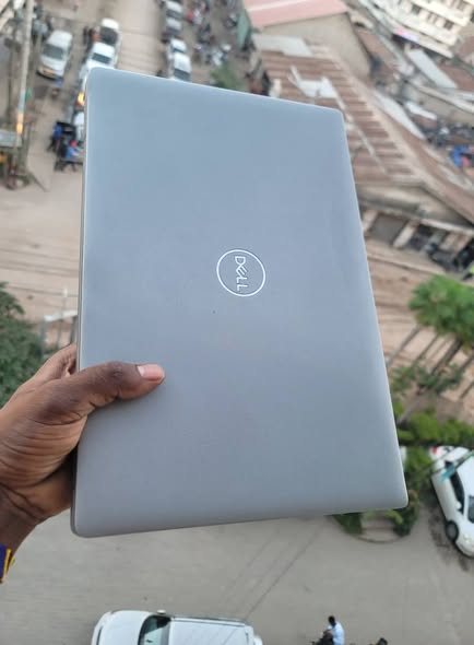 Dell Latitude E5530