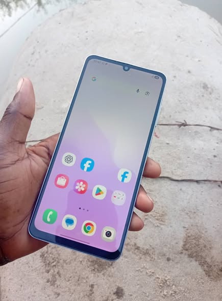 Samsung A06