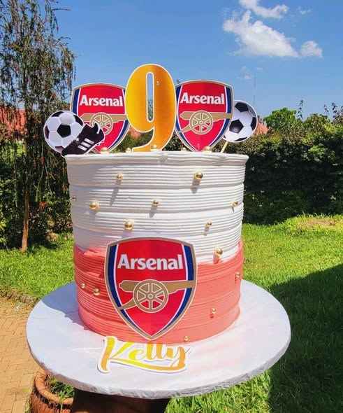Fresh Cakes 😋. Place your Order